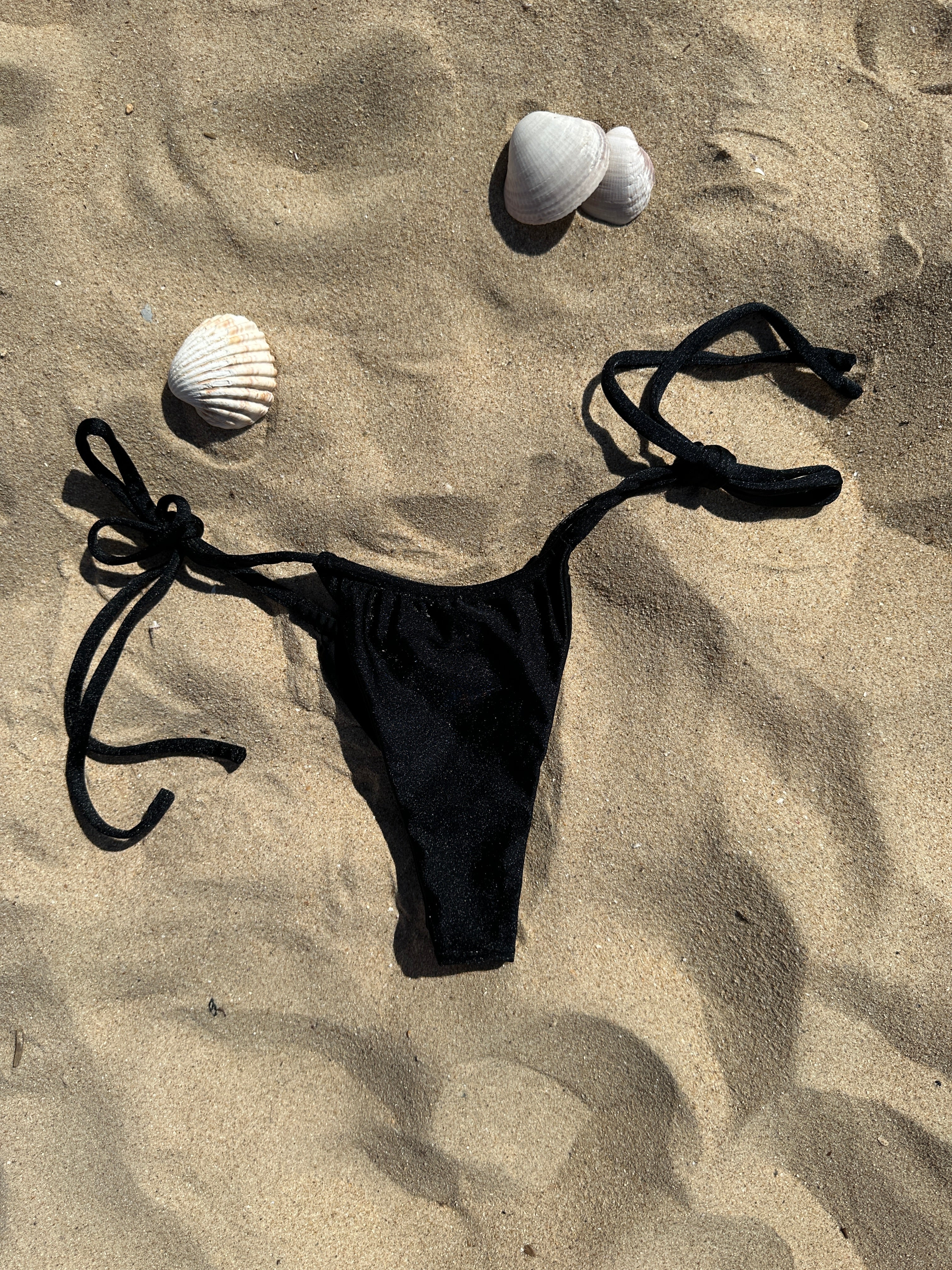 BOLONIA IN NERO - THONG BIKINI BOTTOM